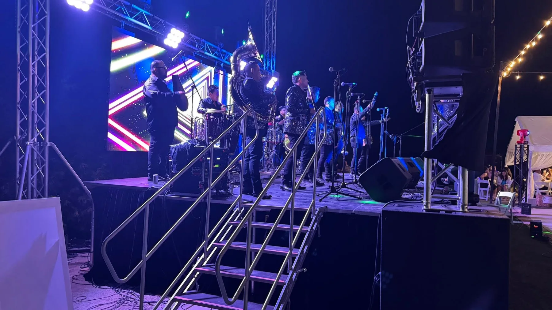 Montaje de audio y luces